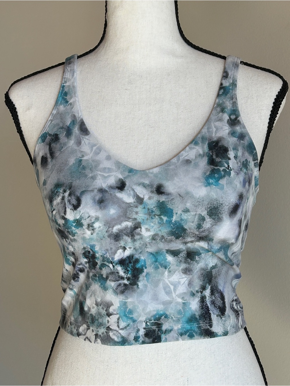 Lululemon Align Blue Gray Watercolour Pattern Tank Top Size 6